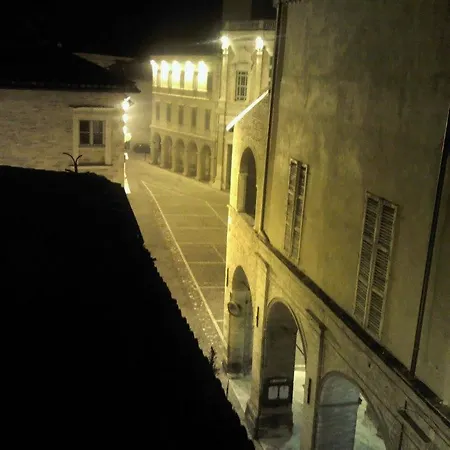 Casa Carducci * Оффида