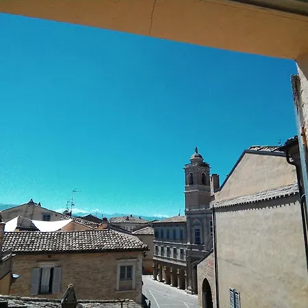 Casa Carducci Оффида