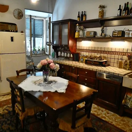 Casa Carducci * Оффида