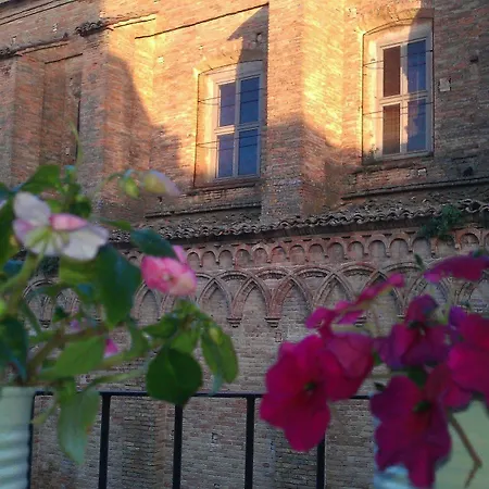 Casa Carducci * Оффида
