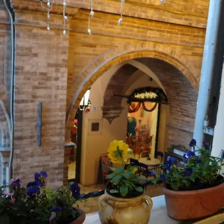 Casa Carducci فندق مبيت وإفطار *